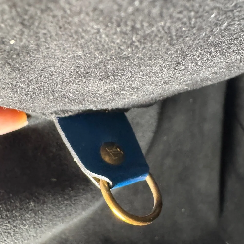 Louis Vuitton LV Shoulder Bag Noe Red Epi - Picture 8 of 15